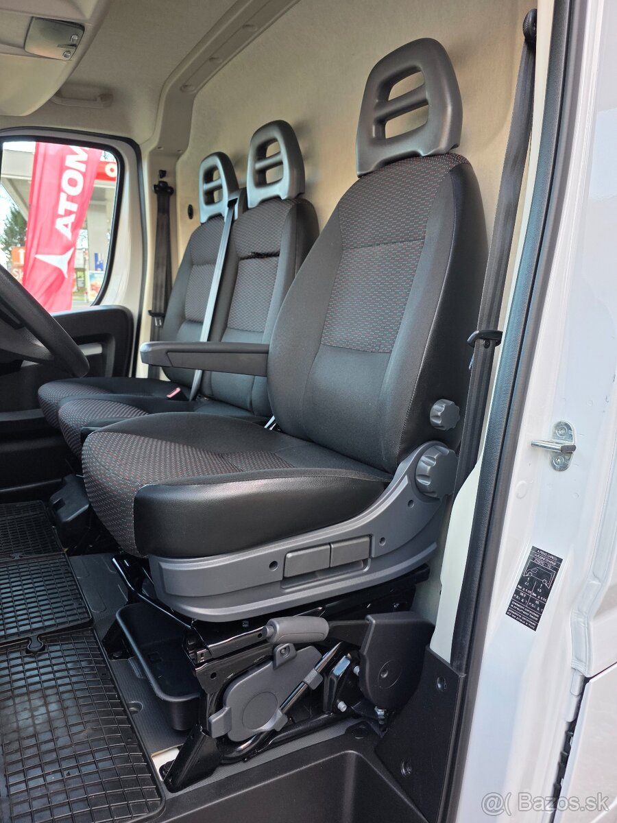 Peugeot Boxer Furgon 2,2 BlueHDI L2H2 330 - 12