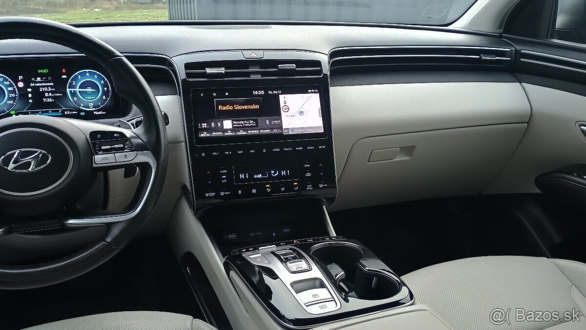 Hyundai Tucson 1.6T-GDi HEV 4x4 - 12