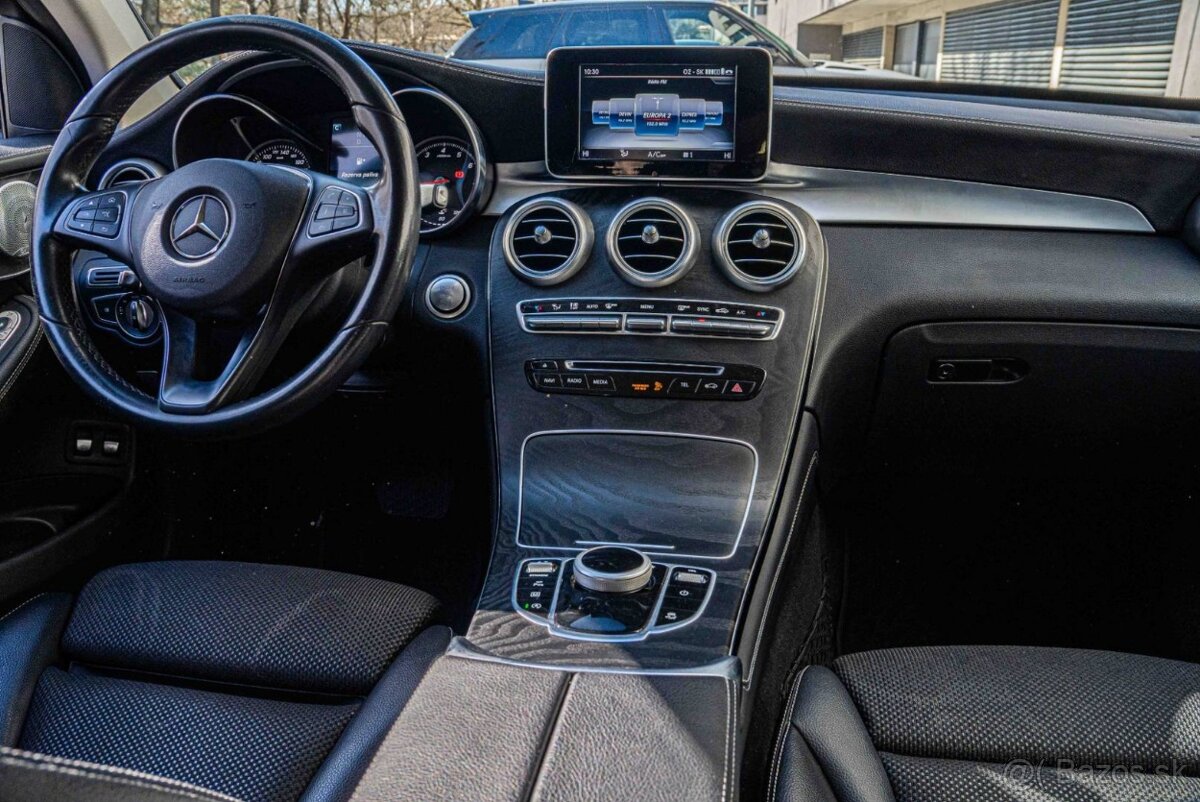 Mercedes-Benz GLC 250 4MATIC - 12