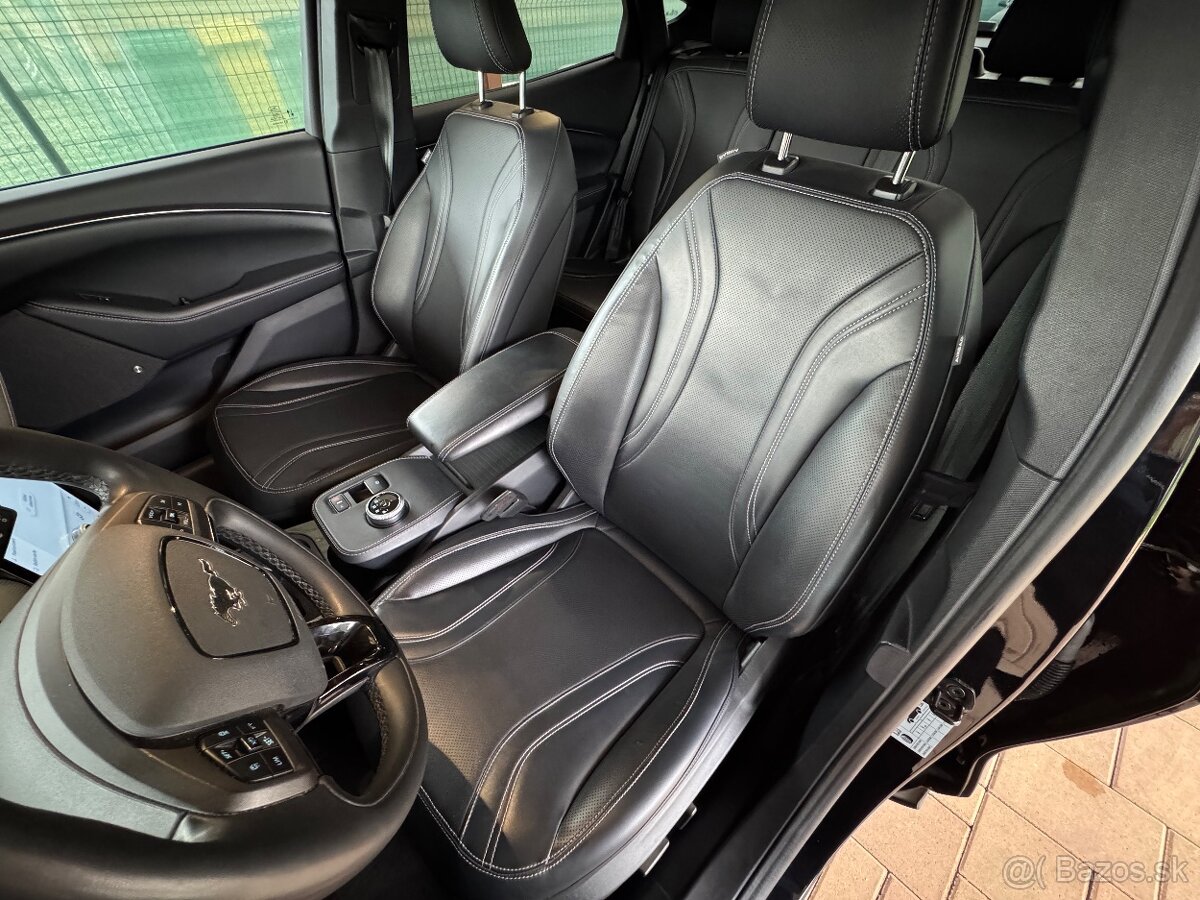 Ford Mustang Mach-e 98,7 kWh Extended range RWD - 12