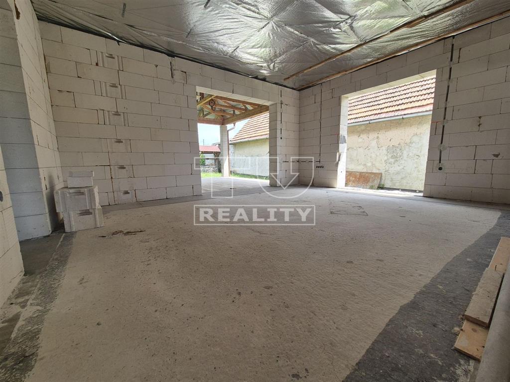 REZERVOVANÉ. Novostavba 4-izbového bungalovu s veľkým... - 12