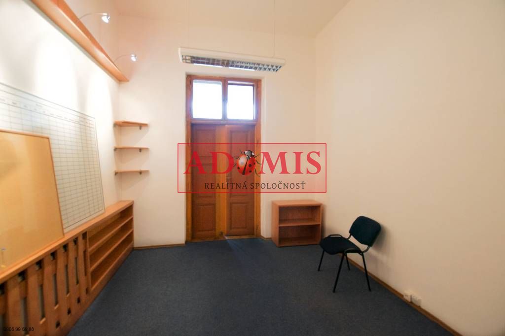 ADOMIS - prenájom priestorov 60,90,180m2,vedľa Hiltonu,1.pos - 12