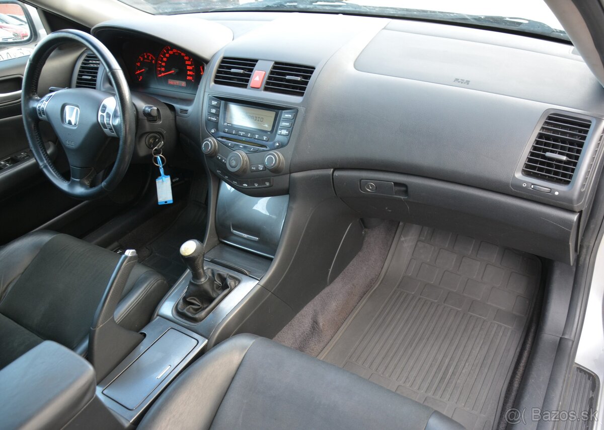 Honda Accord 2.20 - 12