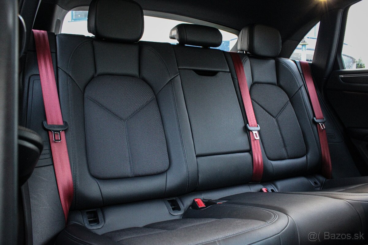 Porsche Macan PDK 195 kW - 12