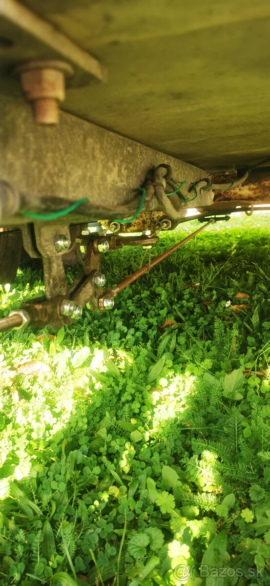 Dvojnápravovy prívesný vozík (tandem) do 2.500 kg - 12