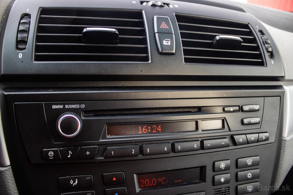 BMW X3 xDrive20d 177k A/T, 130kW 1. Majiteľ - 12