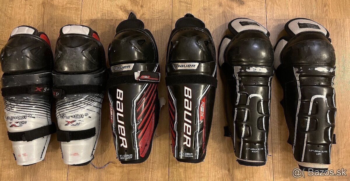 Hokejova vystroj - 12