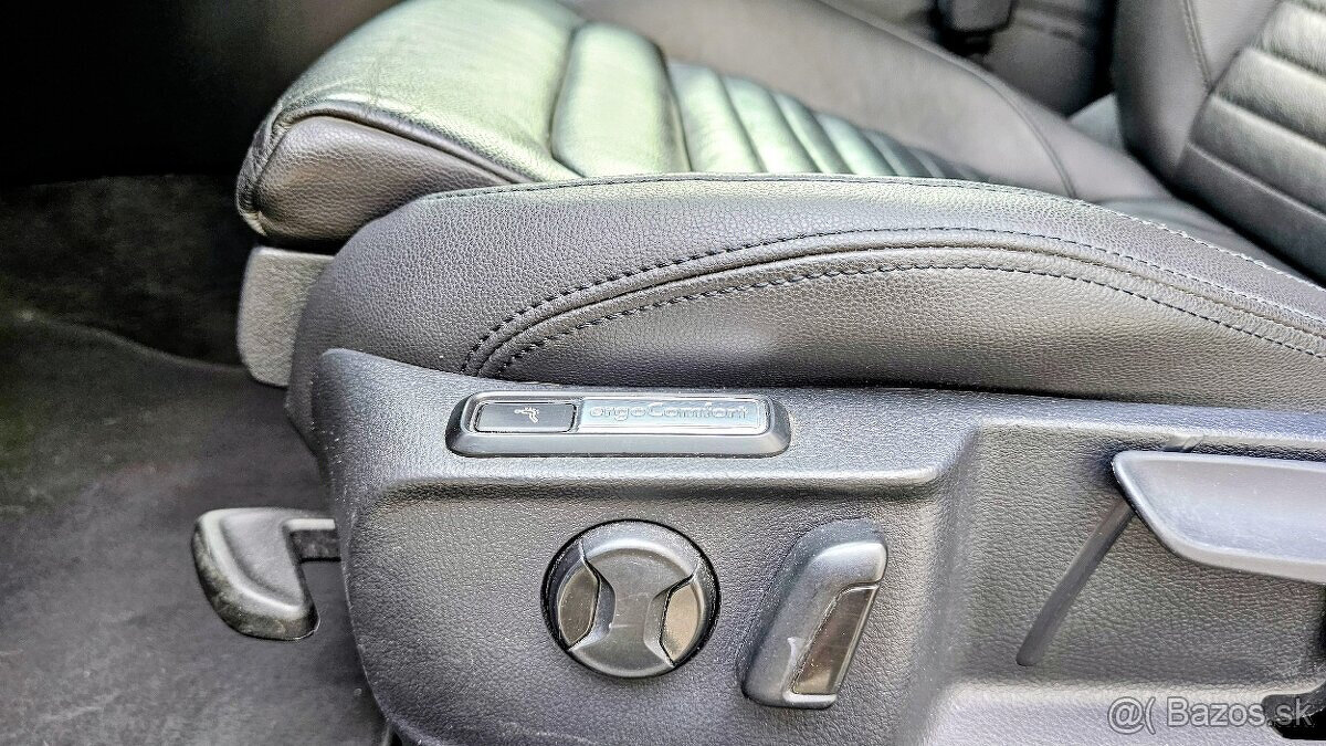 Volkswagen Passat Variant 2.0 TDI 110kW Highline 7/2015 - 12