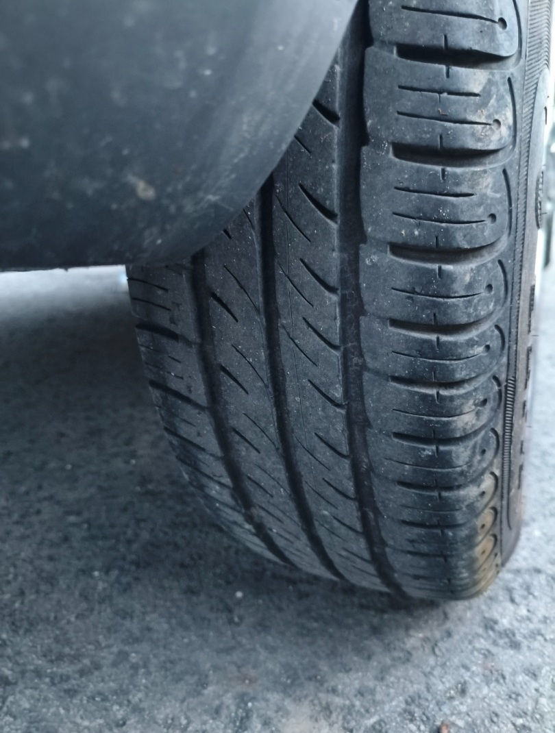 Škoda Fabia 2 combi 99tis km 1.4 16V MPI - 12