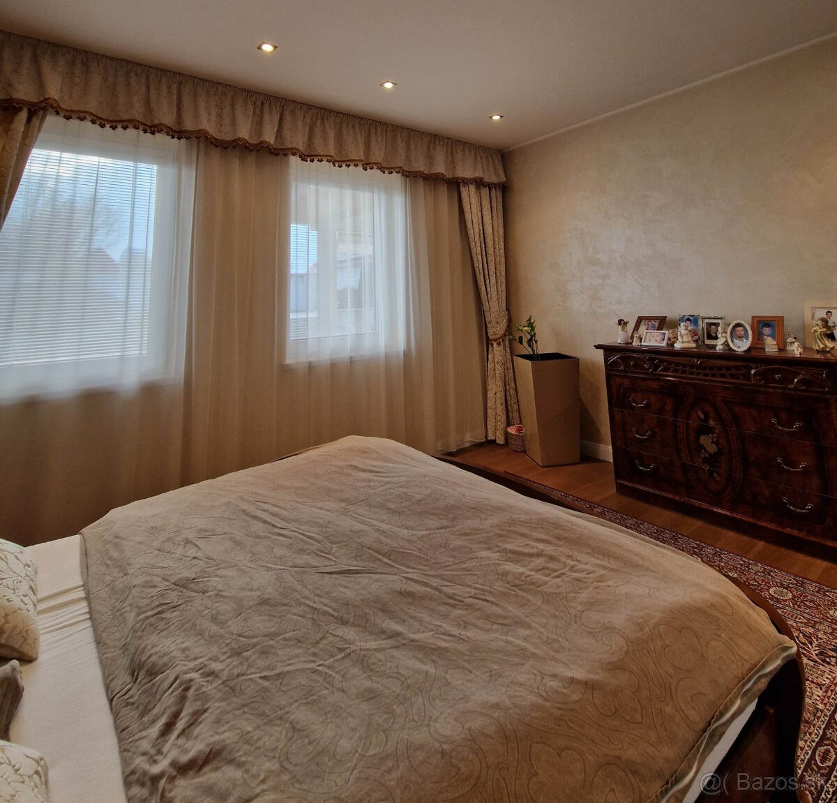 Predaj pekný RD s bazénom v Nitre - Na prameni - 12