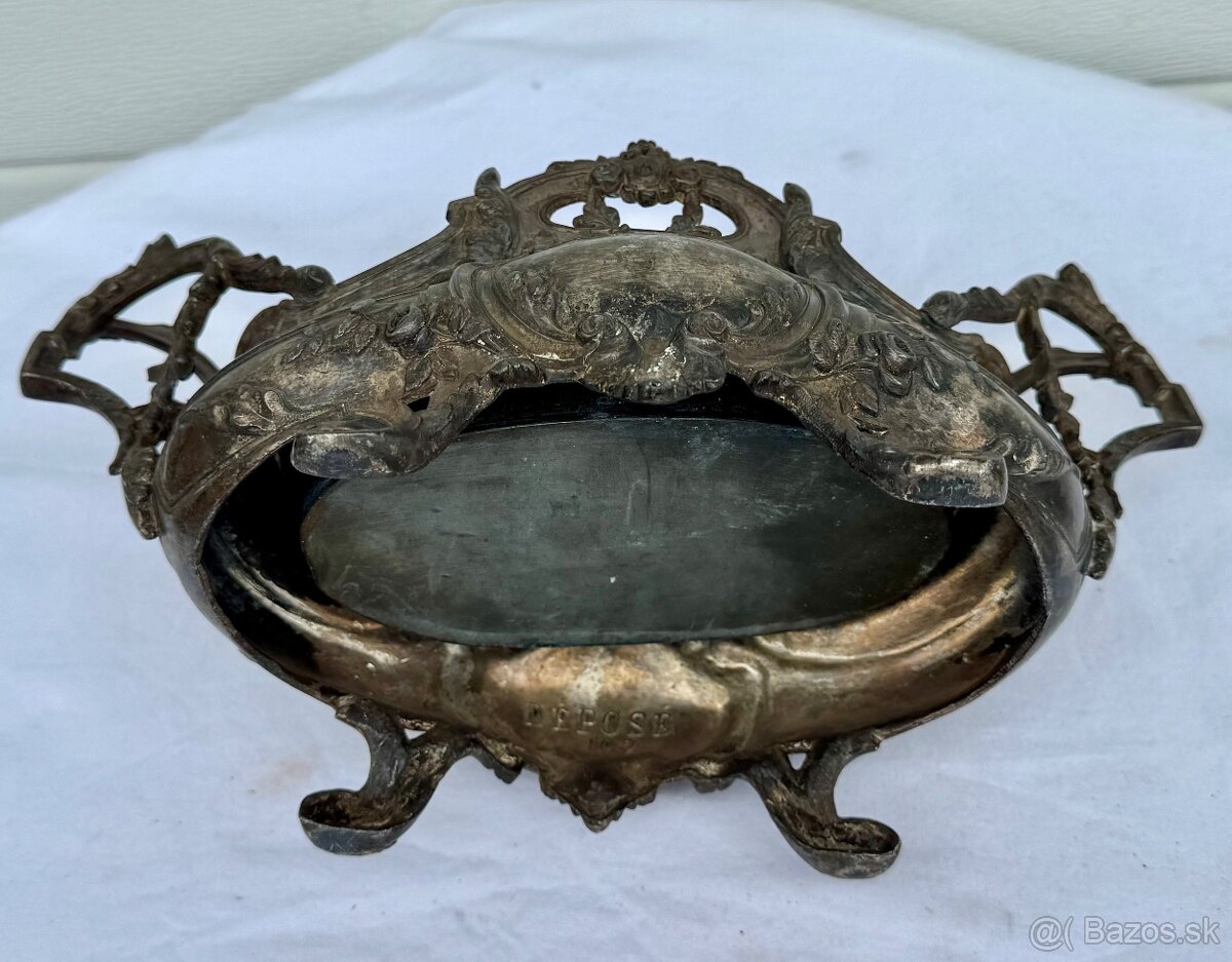 Starožitná zdobená žardiniéra s ružičkama - 12