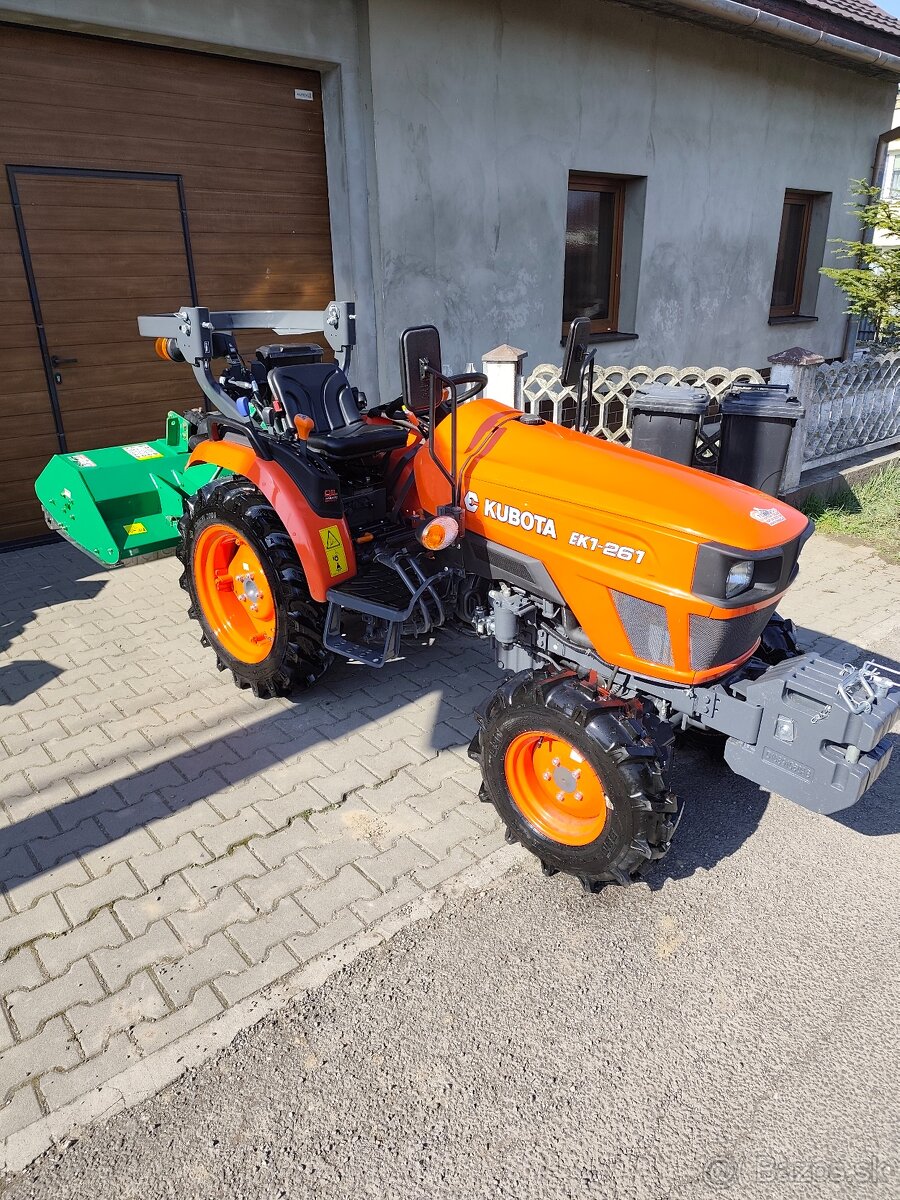 Malotraktor Kubota - 12