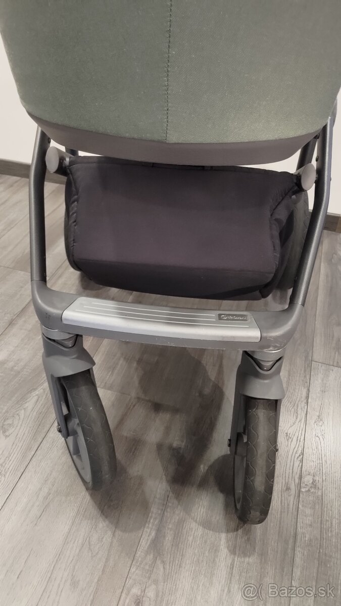 Roan Bloom 3v1 + Green Dots + Isofix + Adaptéry - 12