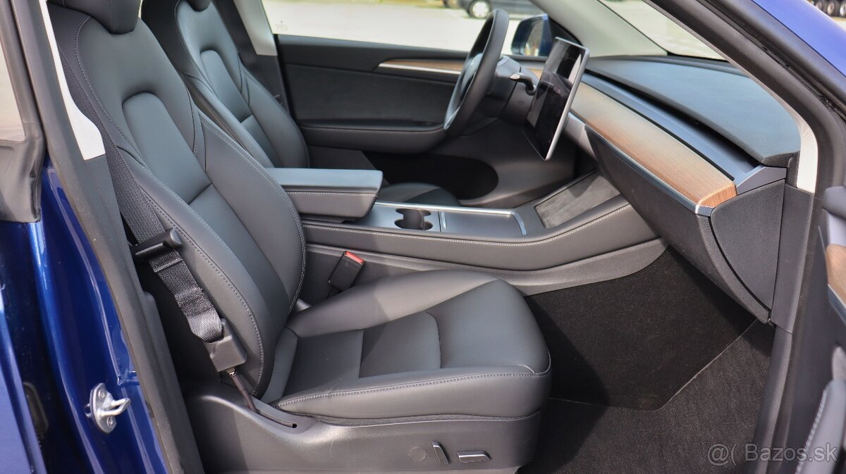 Tesla Model Y Long Range Dual Motor 378 Kw AWD Enhanced - 12