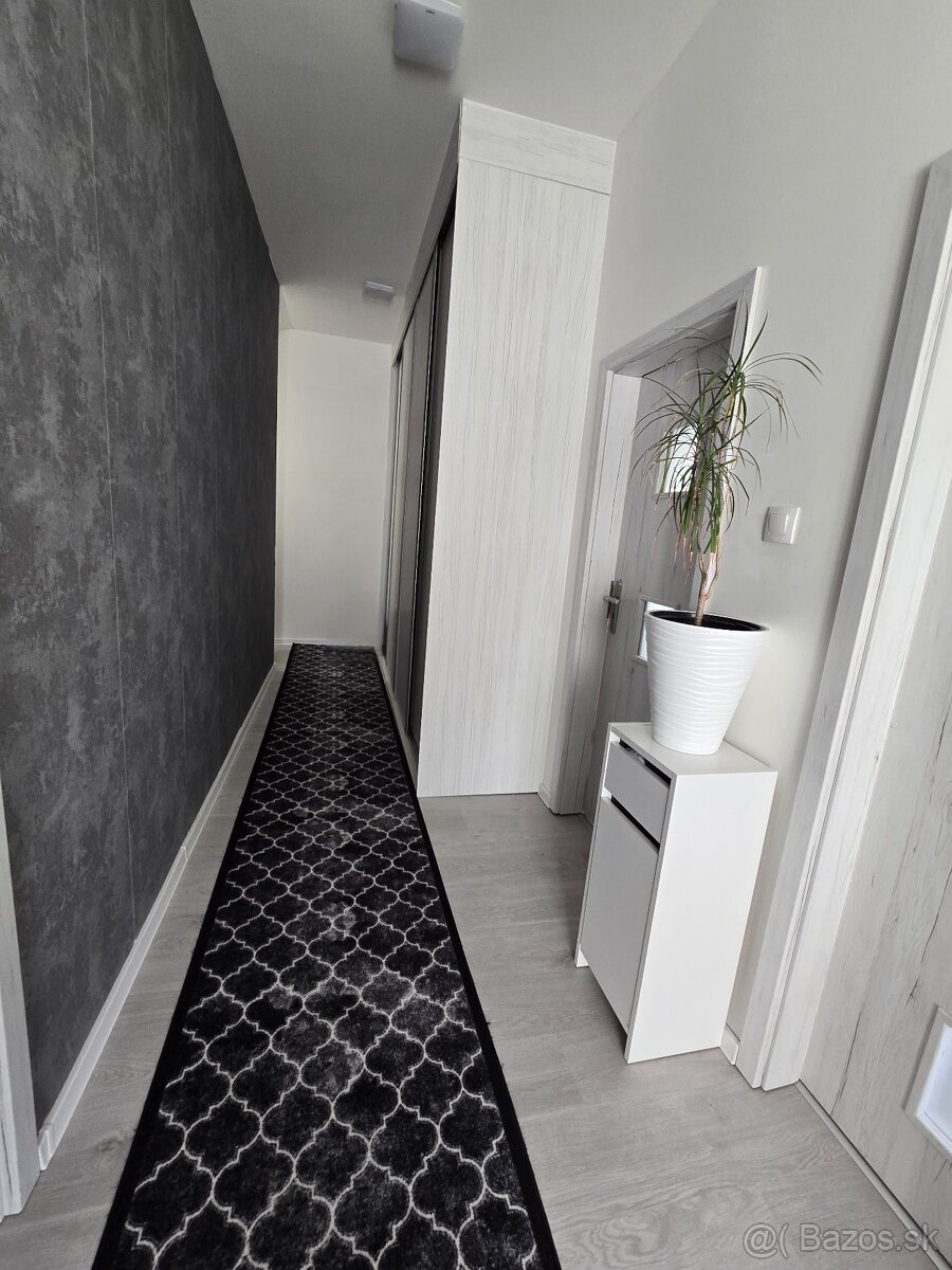 Predam rodinný dom pi kompletnej rekonštrukcii Poprad-Matejo - 12