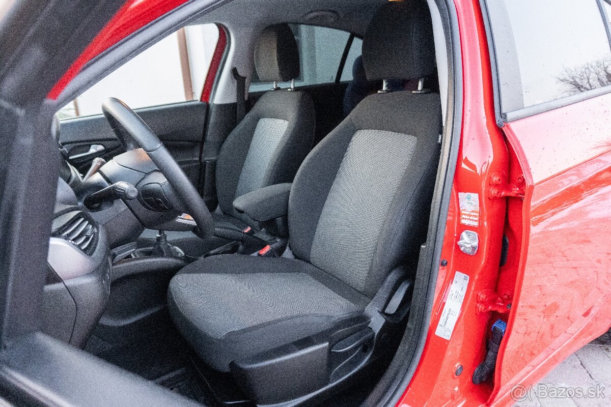 Fiat Tipo 1.4 benzín - 12