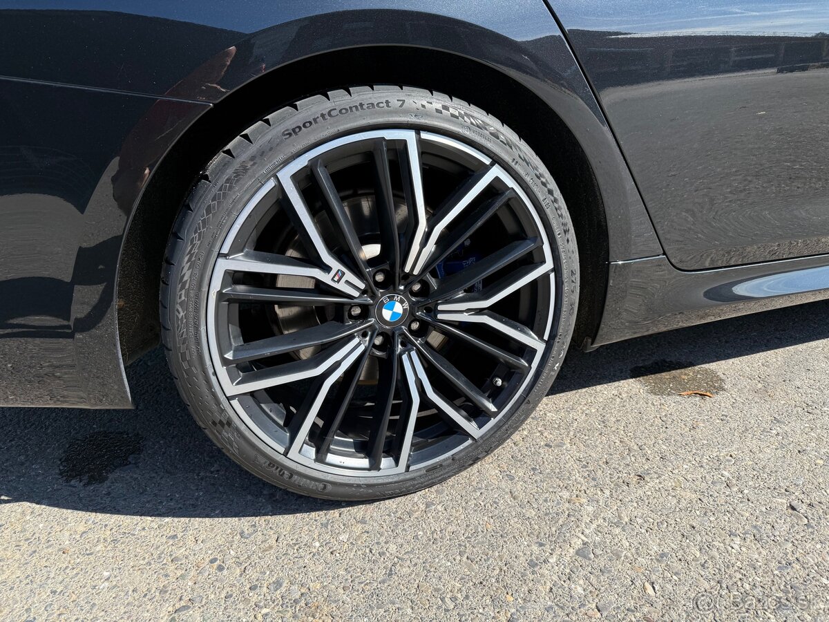 BMW G31 540d LCI x drive - 12