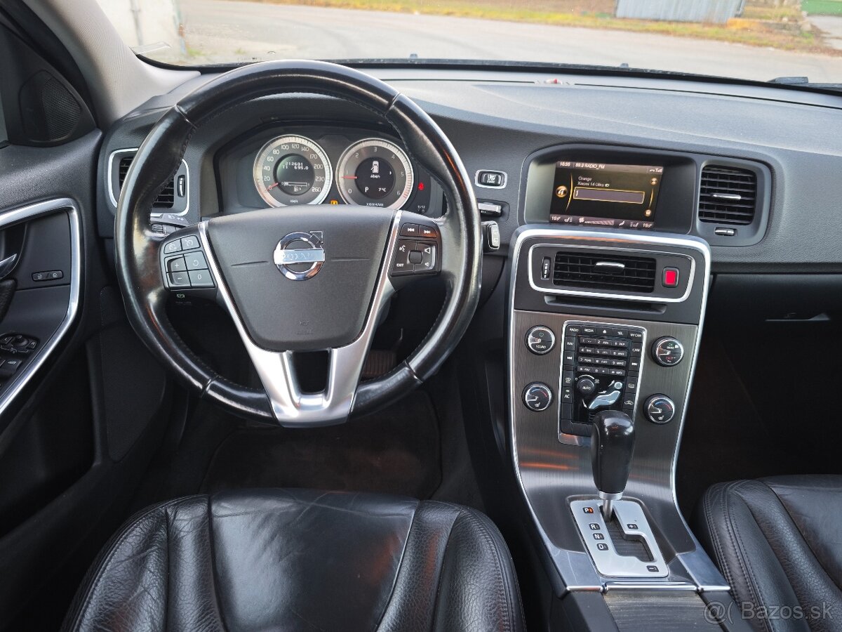 Volvo V60 D5 158kw Summum 2012 - 12