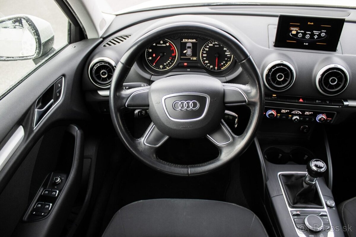 Audi A3 Sportback 1.4 TFSI Attraction, 92kW (2014) - 12