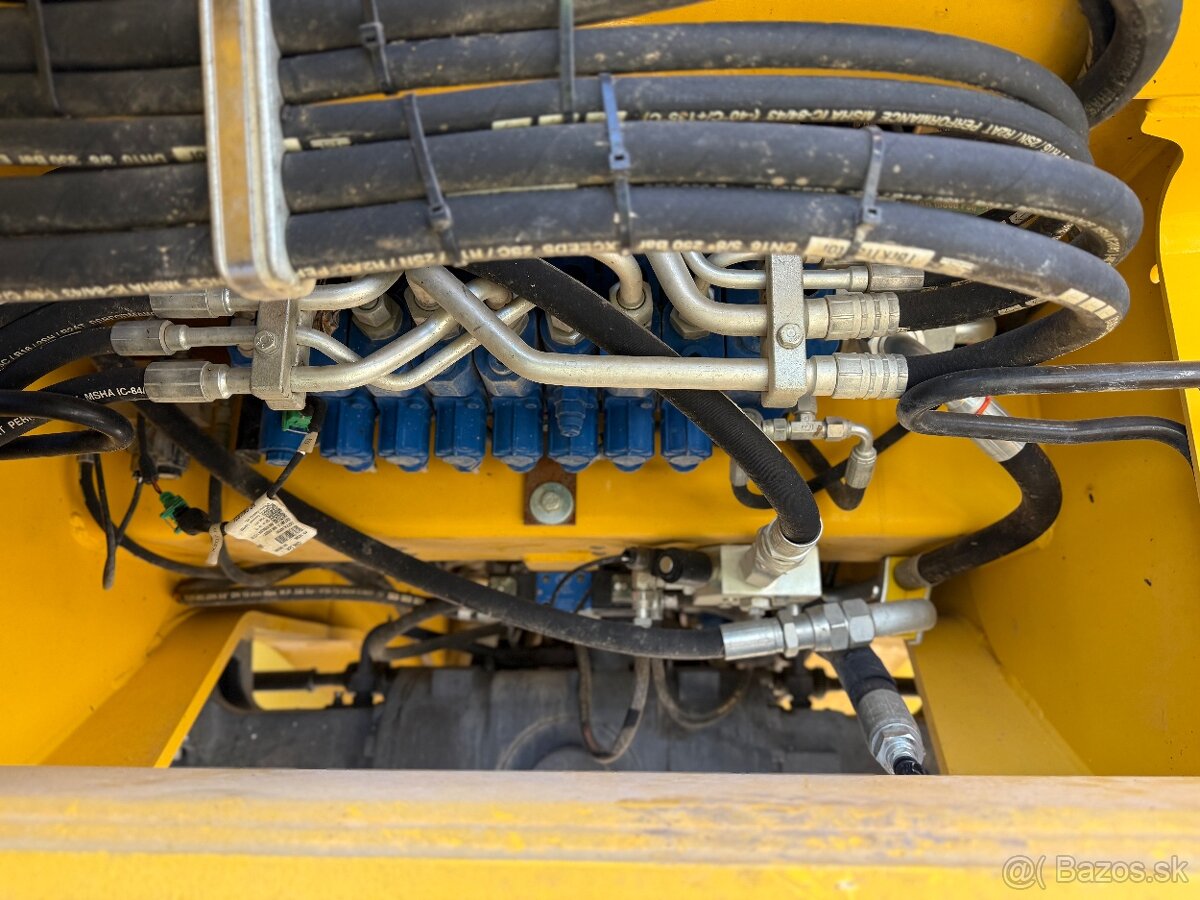 New holland B115 / 2024 joystic , traktor bager - 12