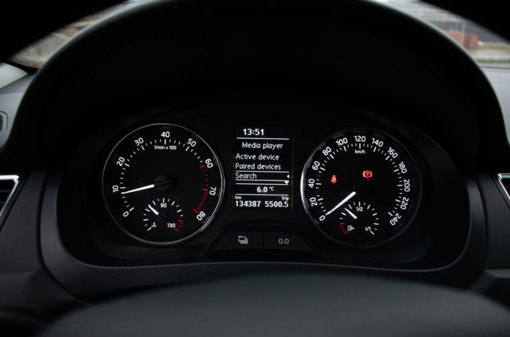 Škoda Rapid 1.2 TSI 77kw M6 - 12