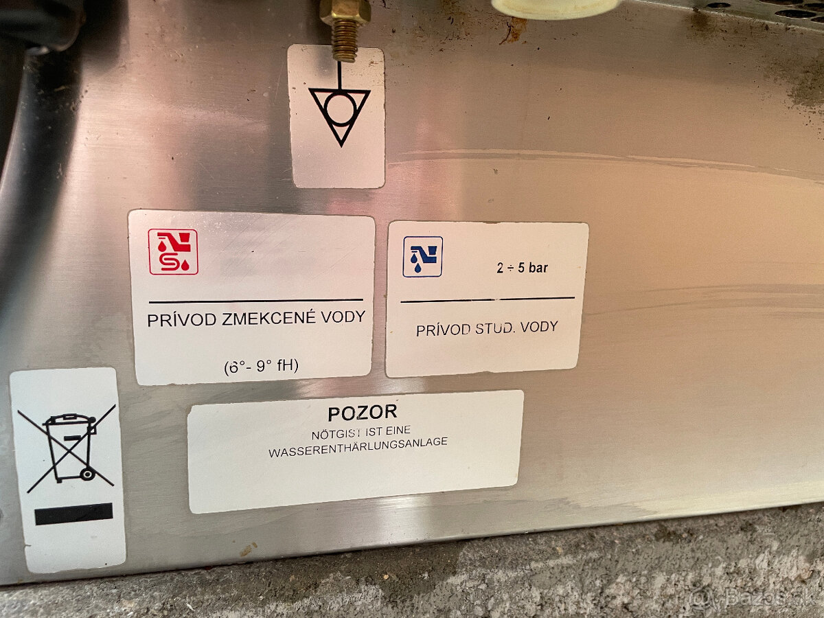 Profesionálny konvektomat Lainox COES026R - 12