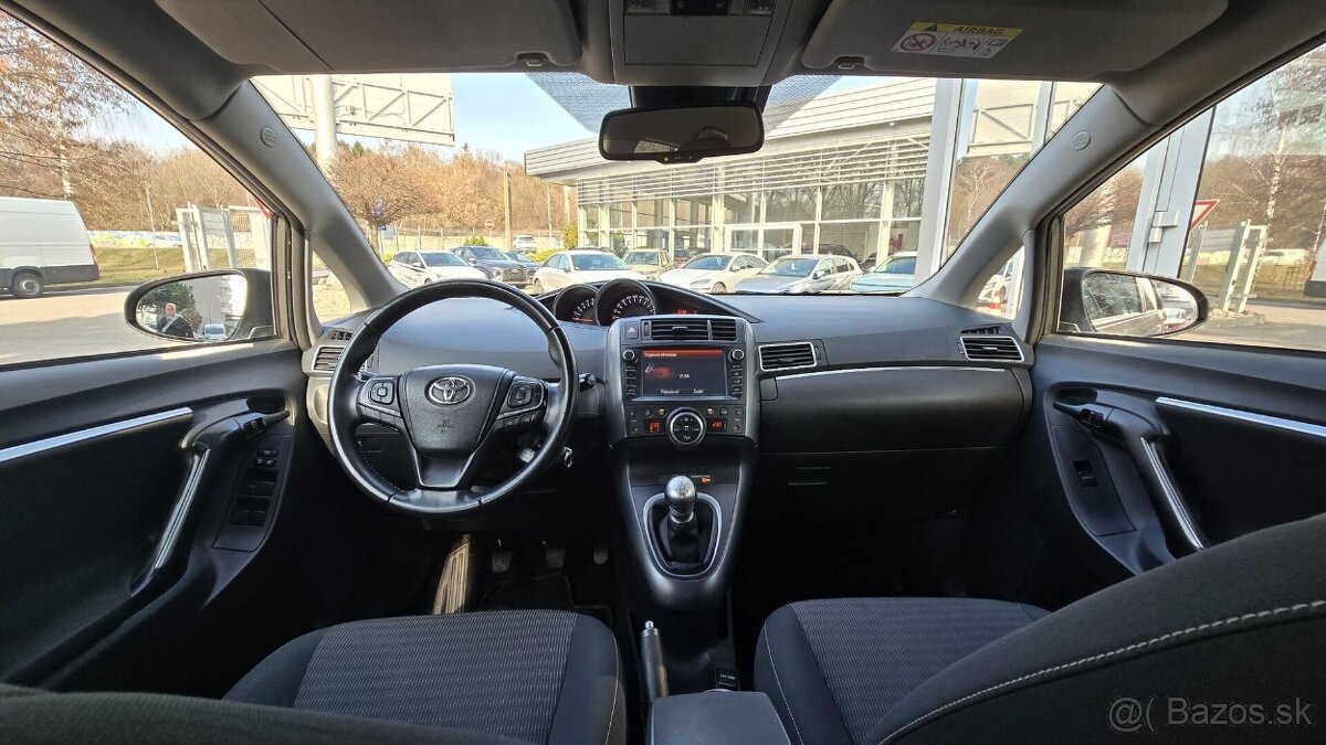 Toyota Verso 1.8 Valvematic Active Trend - 12