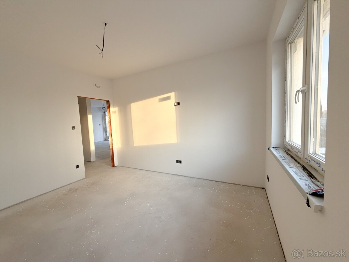 Novostavba 4-izbového dvojdomu s výbornou dispozíciou - 12