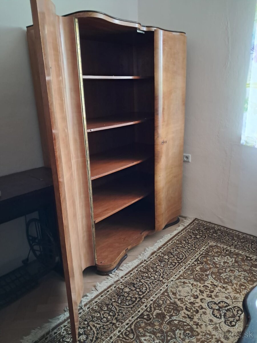 Darujem za odvoz kompletnálú spálňu z 50. rokov - 12