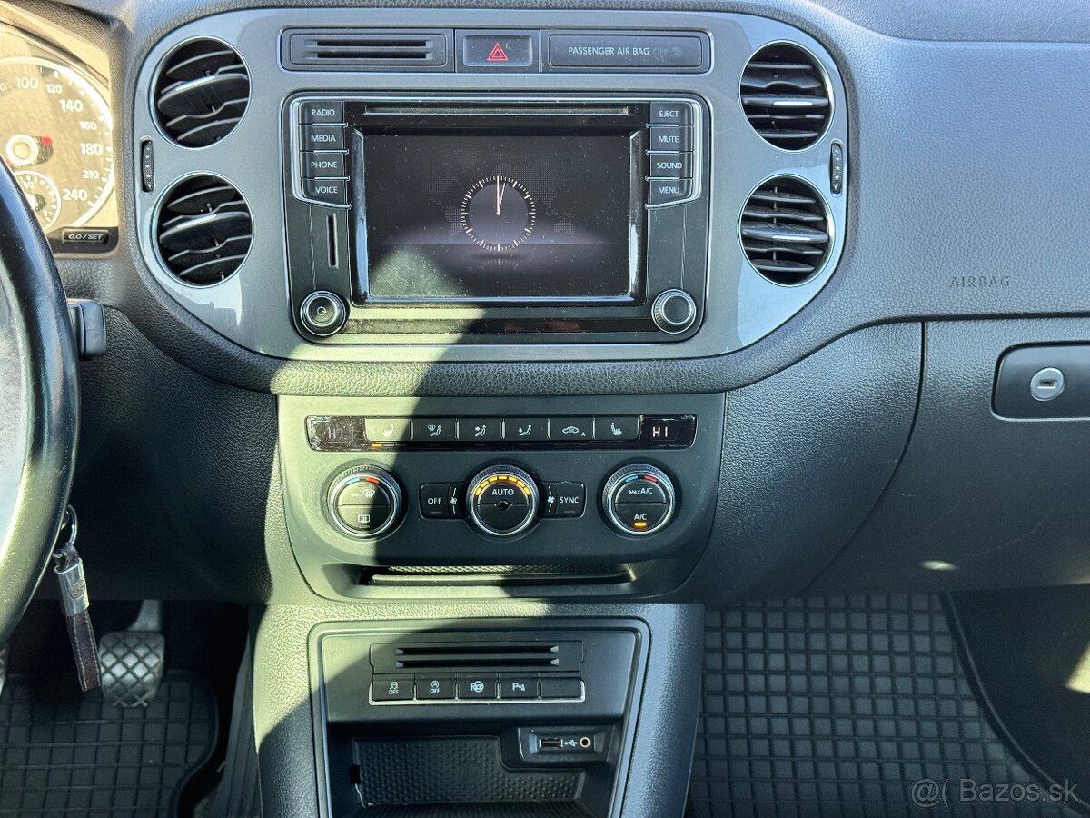 Volkswagen Tiguan 2.0 TDI Trendline - 12