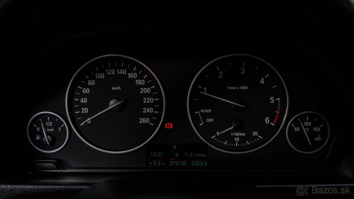 BMW Rad 3 318d e90 - 12