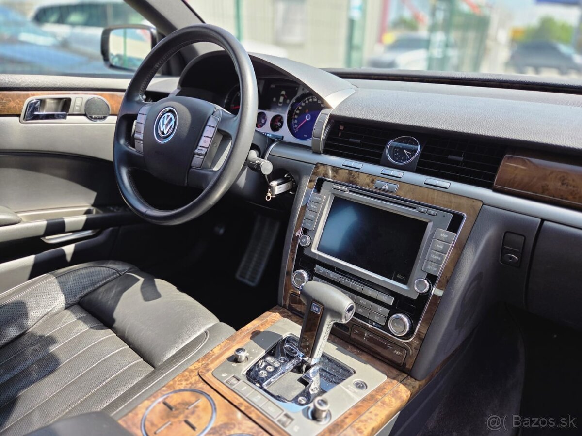 Volkswagen Phaeton 3.0 V6 TDI 4Motion - 12