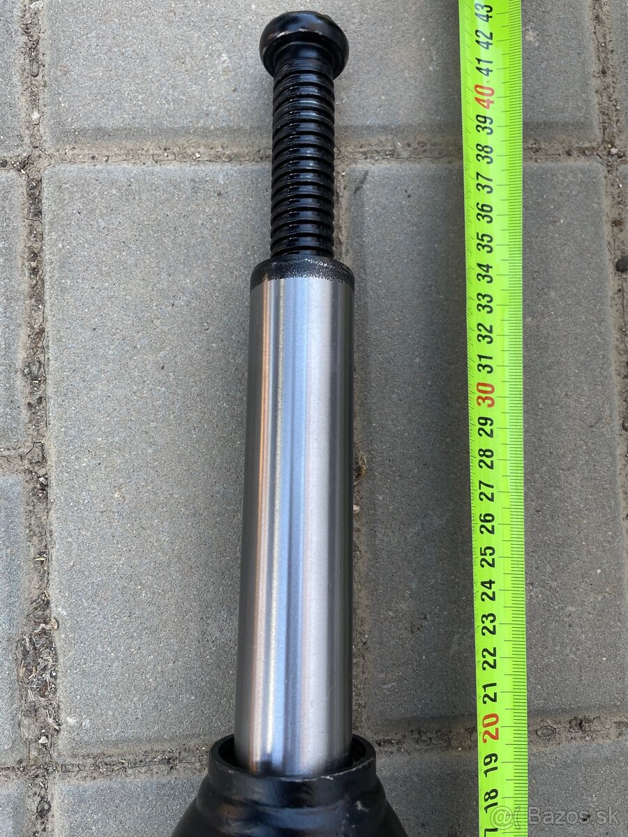 Predám nový hydraulicky zdvihák - 12