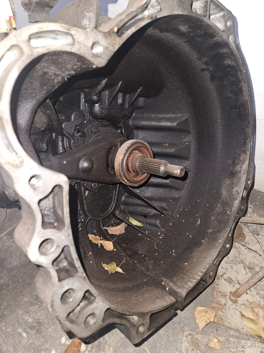 Renault maxity / nissan cabstar - 12