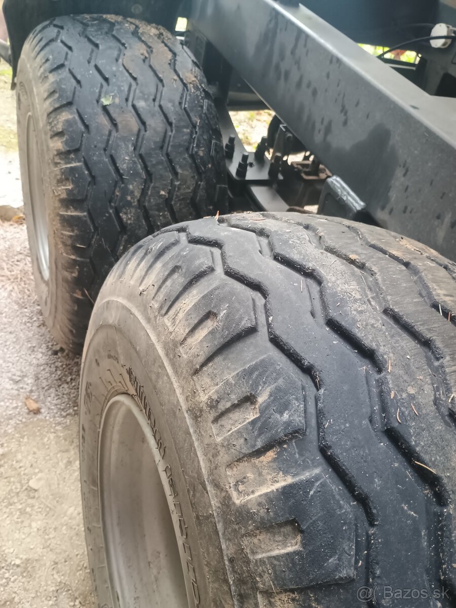 Prives nákladný za traktor - 12