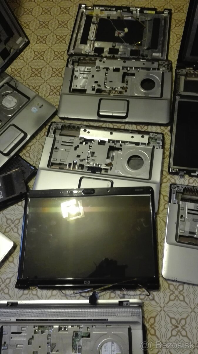 Náhradné diely Acer,Asus,HP, Dell,Lenovo,Toshiba, atd. - 12