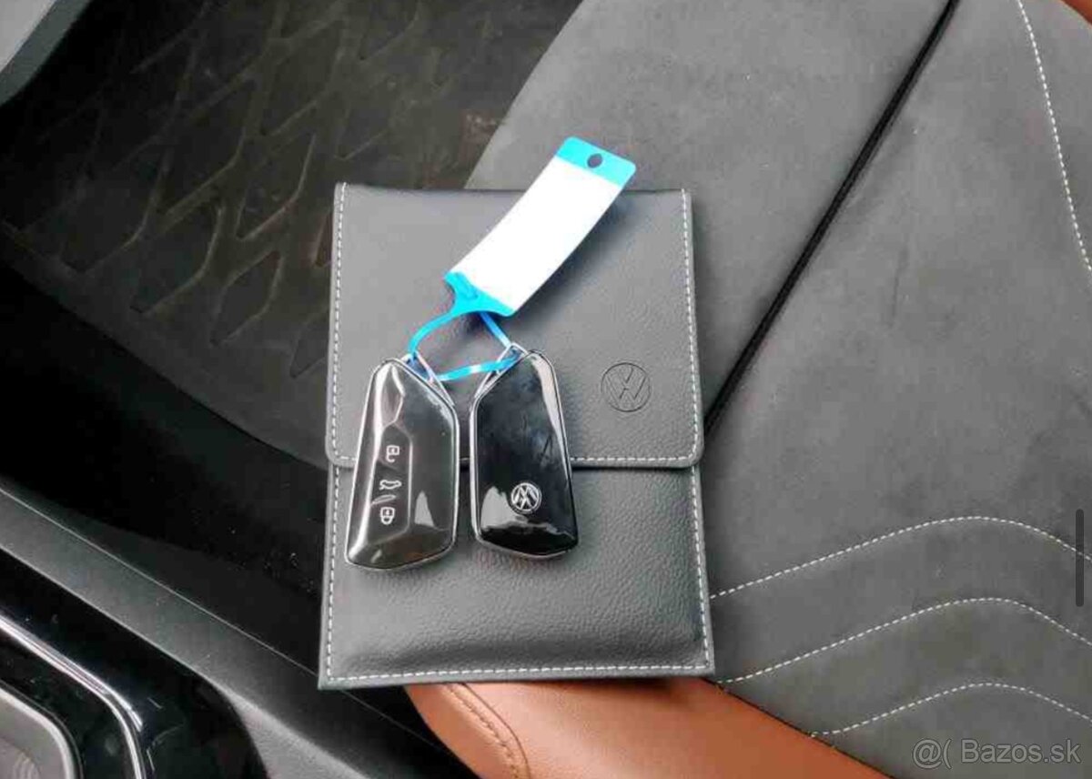 VW ID.4 PRO Perfomance 150kW 77kWh 2022 MATRIX/ŤAŽNÉ/360° - 12