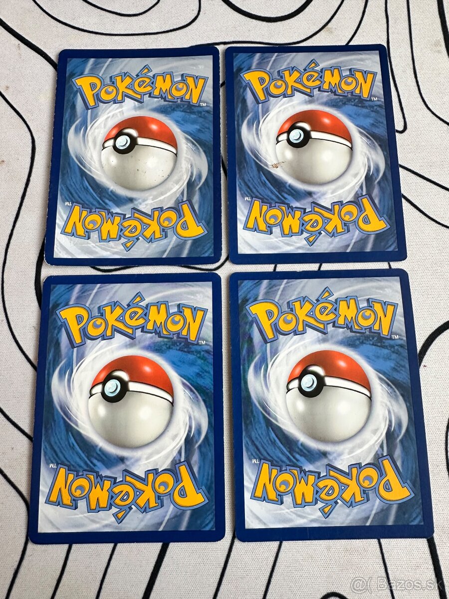 Pokemon karty - 12