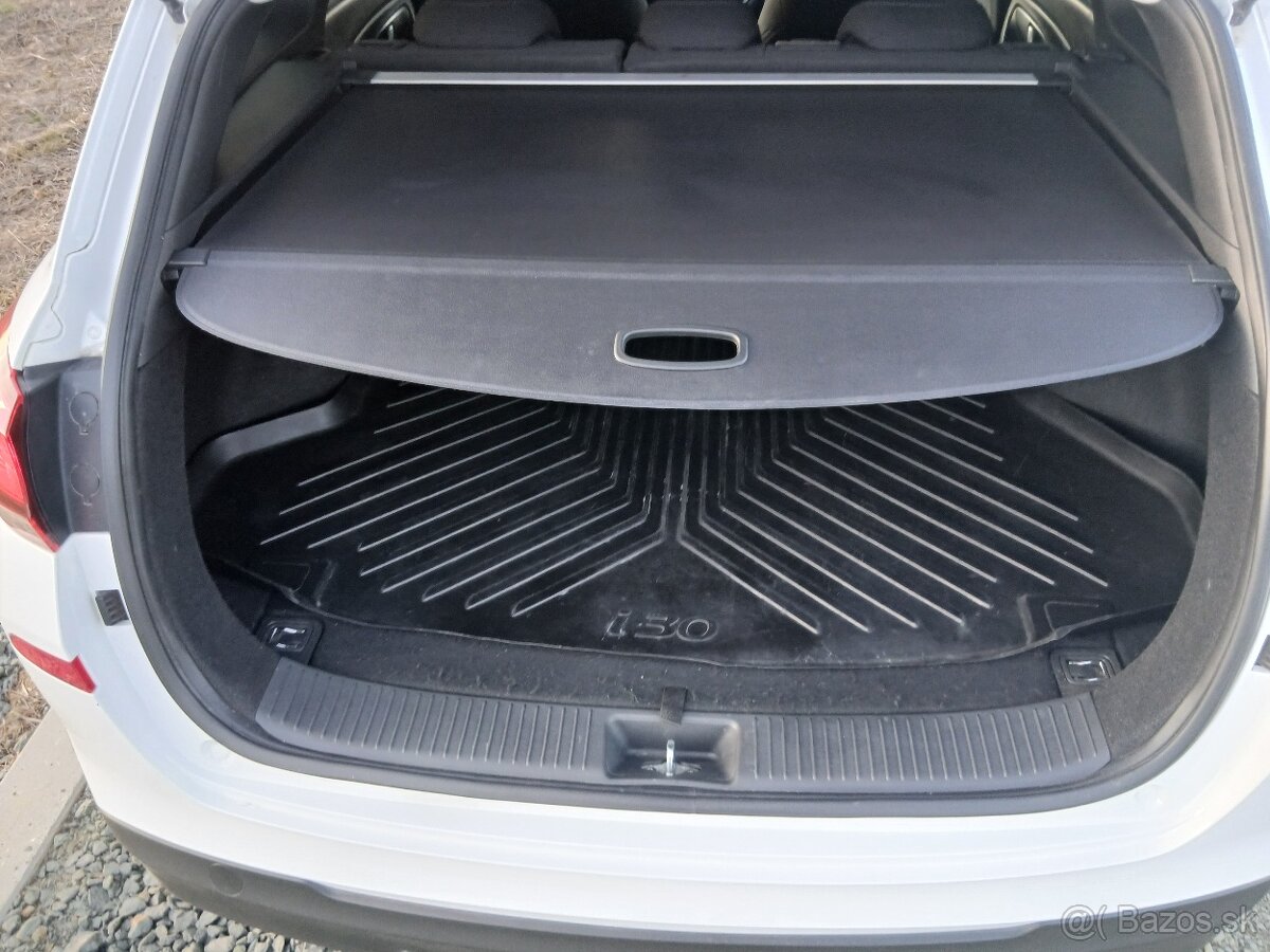 Hyundai i30 CW 1.6CRDI 81KW 2018 - 12