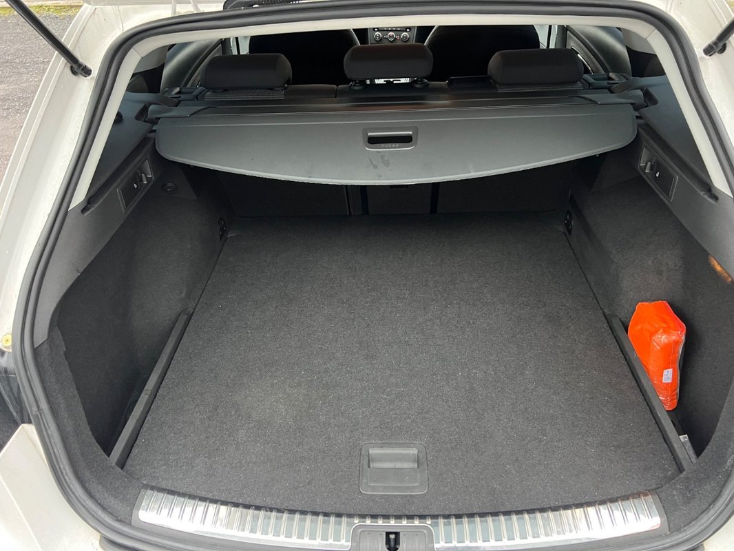 Seat Leon ST 1.4 TGI S&S Reference - 12