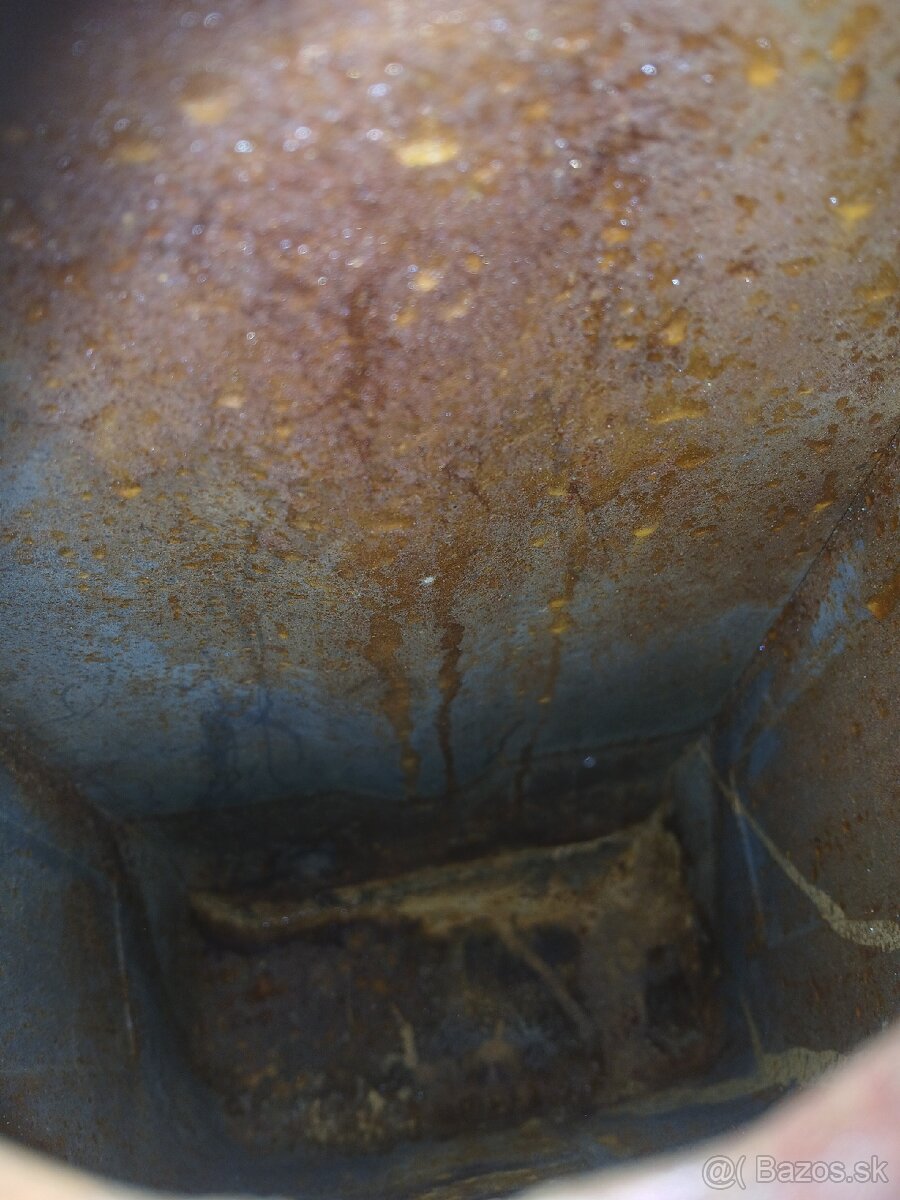 Babetta 210 nádrž - červená - 12