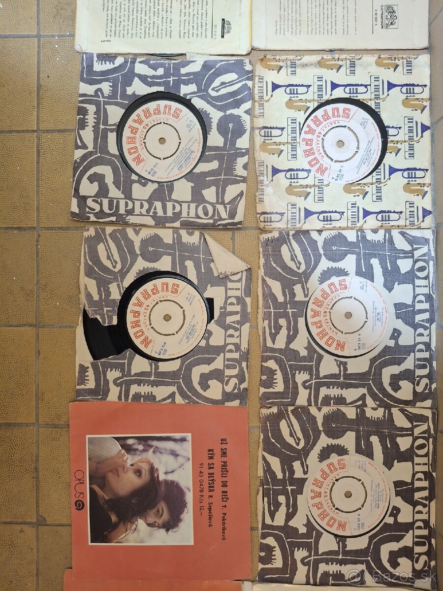 Staré single Gott - 12