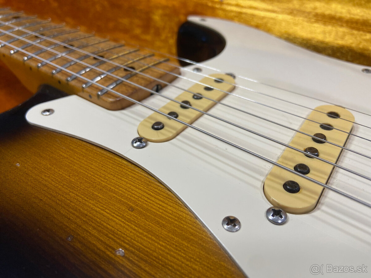 Fender Stratocaster JV57 1982 - 12