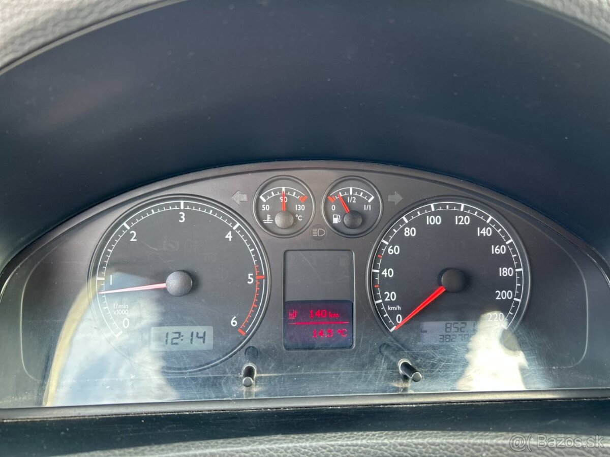 Volkswagen T5 Multivan - 12