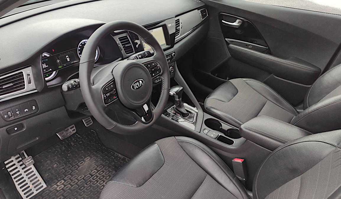 KIA Niro 1.6 Gdi EcoHybrid - 12