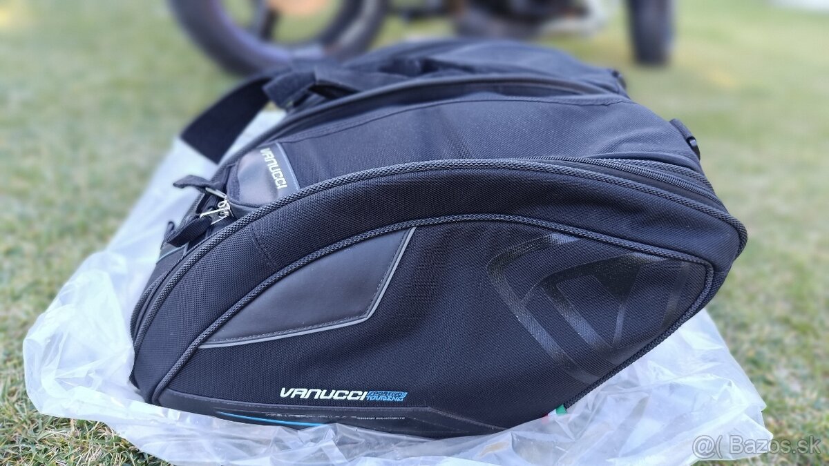 Suzuki GSX650 FA - 12