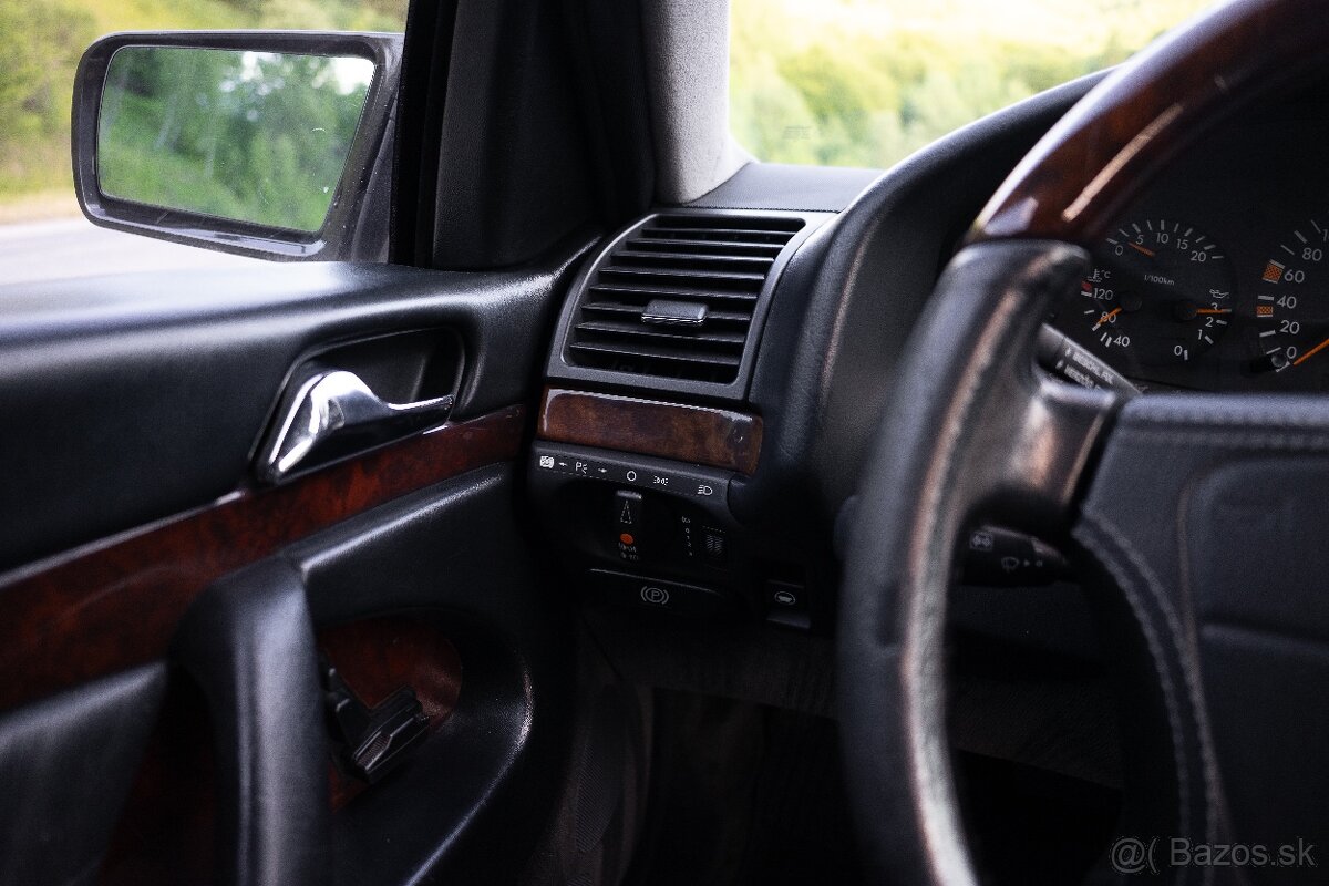 Mercedes W140 300TD - 12