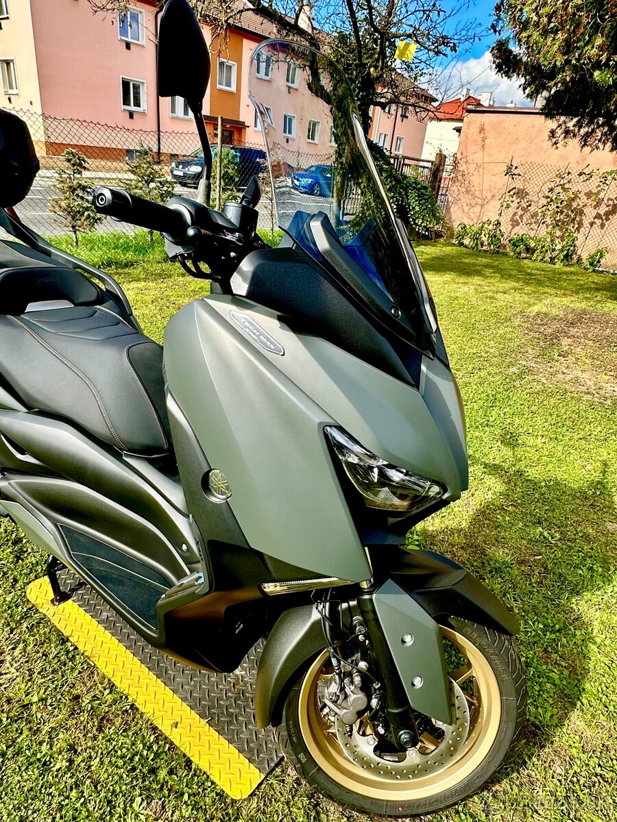 Yamaha X Max Tech Max 300 - 12