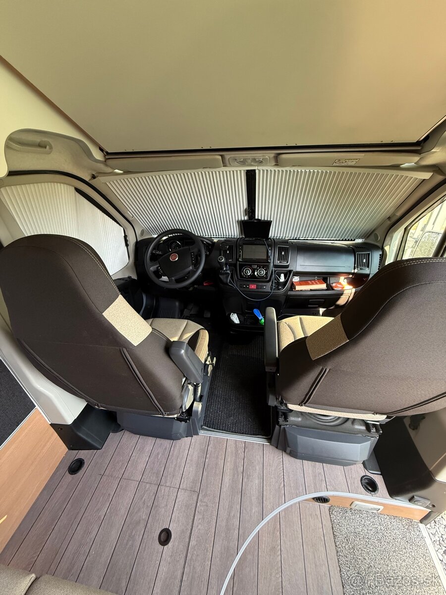 Autokaravan Weinsberg Carabus 600 DQ 2,3 150k 2020 - 12