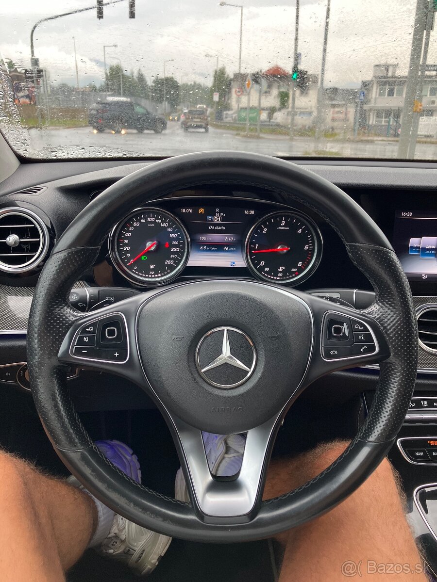 Mercedes-Benz E 220d w213 SR - 12